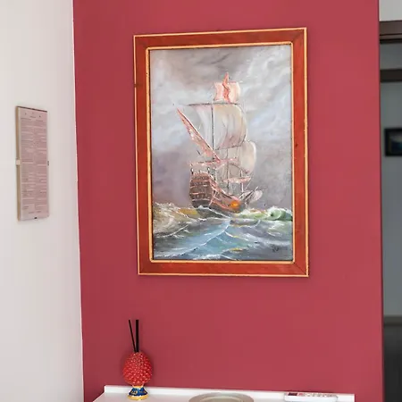 Pensión Palermonamour Art Gallery *