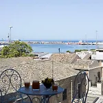 Guest house Palermonamour Art Gallery 4*
